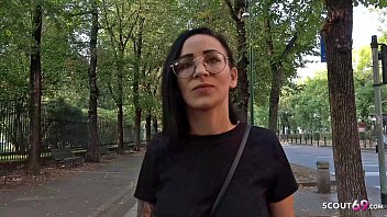 Лысый мужик отменно отымел двух продажных китаянок из Бангкока